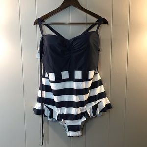 ModCloth One Piece Bathing Suit. Navy & White size 2X